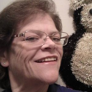 Meet your Posher, Deb rene